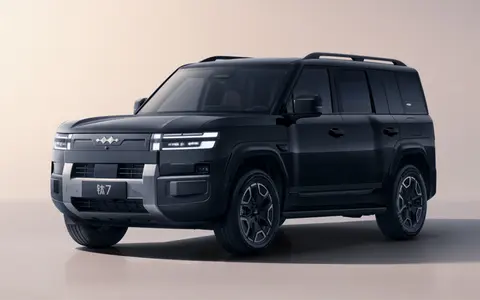 Geely, Fangchengbao, and Jetour Introduce New Boxy SUVs: Which One Stands Out?